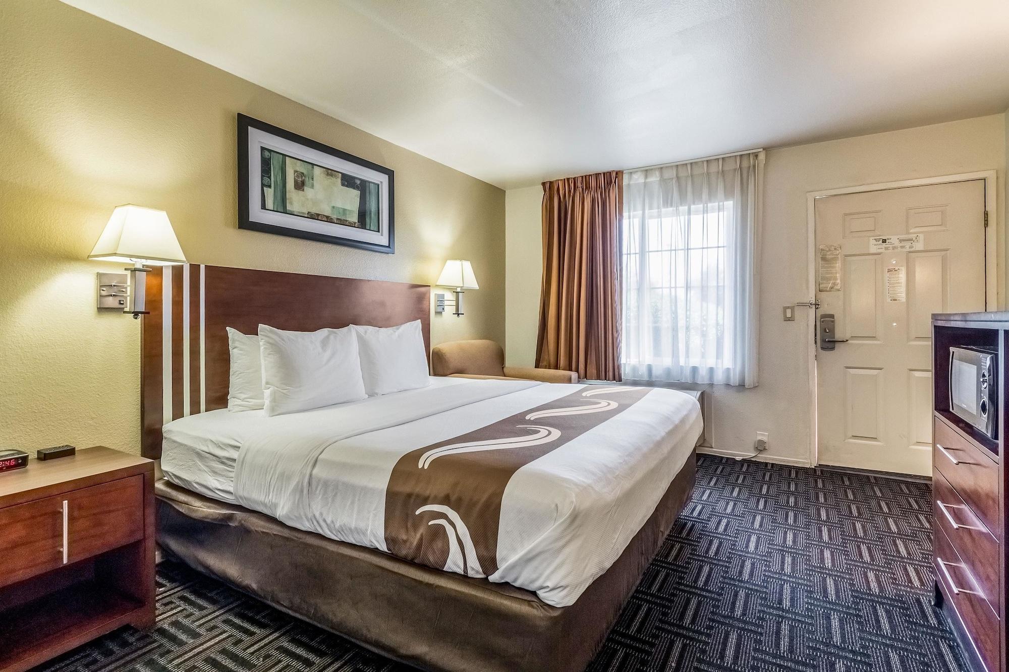 Quality Inn Fresno Near University Екстериор снимка