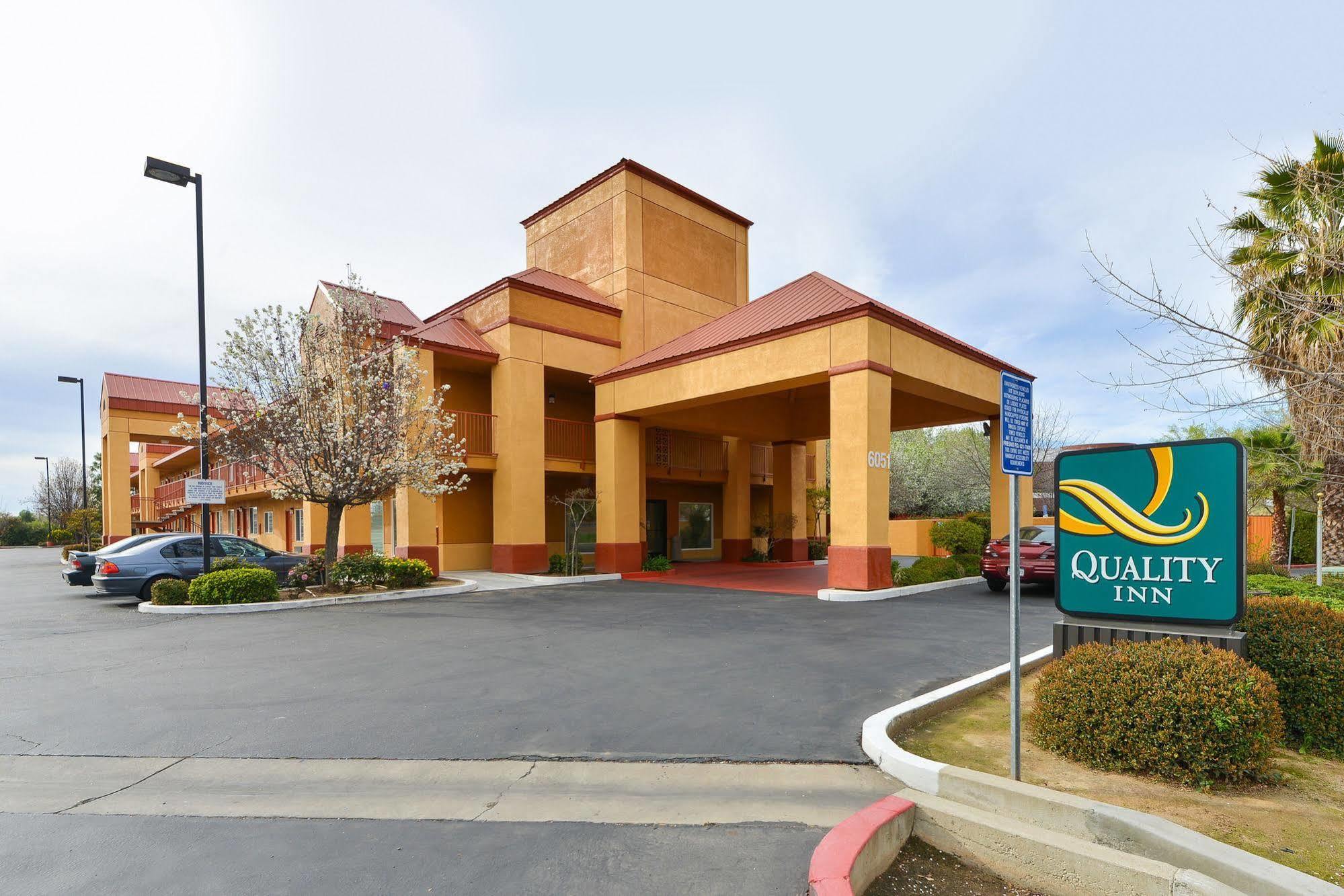 Quality Inn Fresno Near University Екстериор снимка
